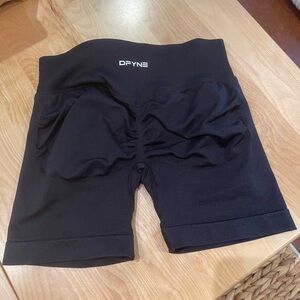 DFYNE Impact 4.5 Black Shorts